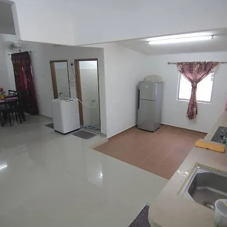 Spacious 3Bedrooms Holiday House For Family Pantai Cenang  Exterior photo