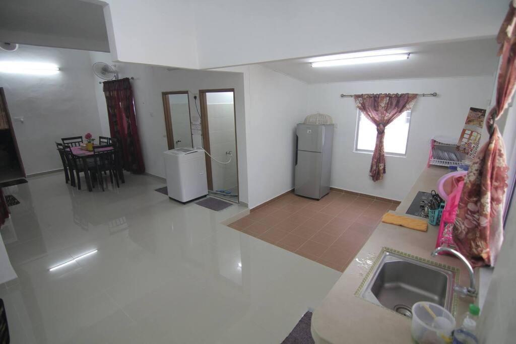 Spacious 3bedrooms House For Family Holiday home *